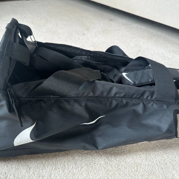 Nike Brasilia Training Duffel Bag Small 41L - Picture 4 of 5